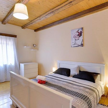 Holiday Home Batelani Barban Dış mekan fotoğraf